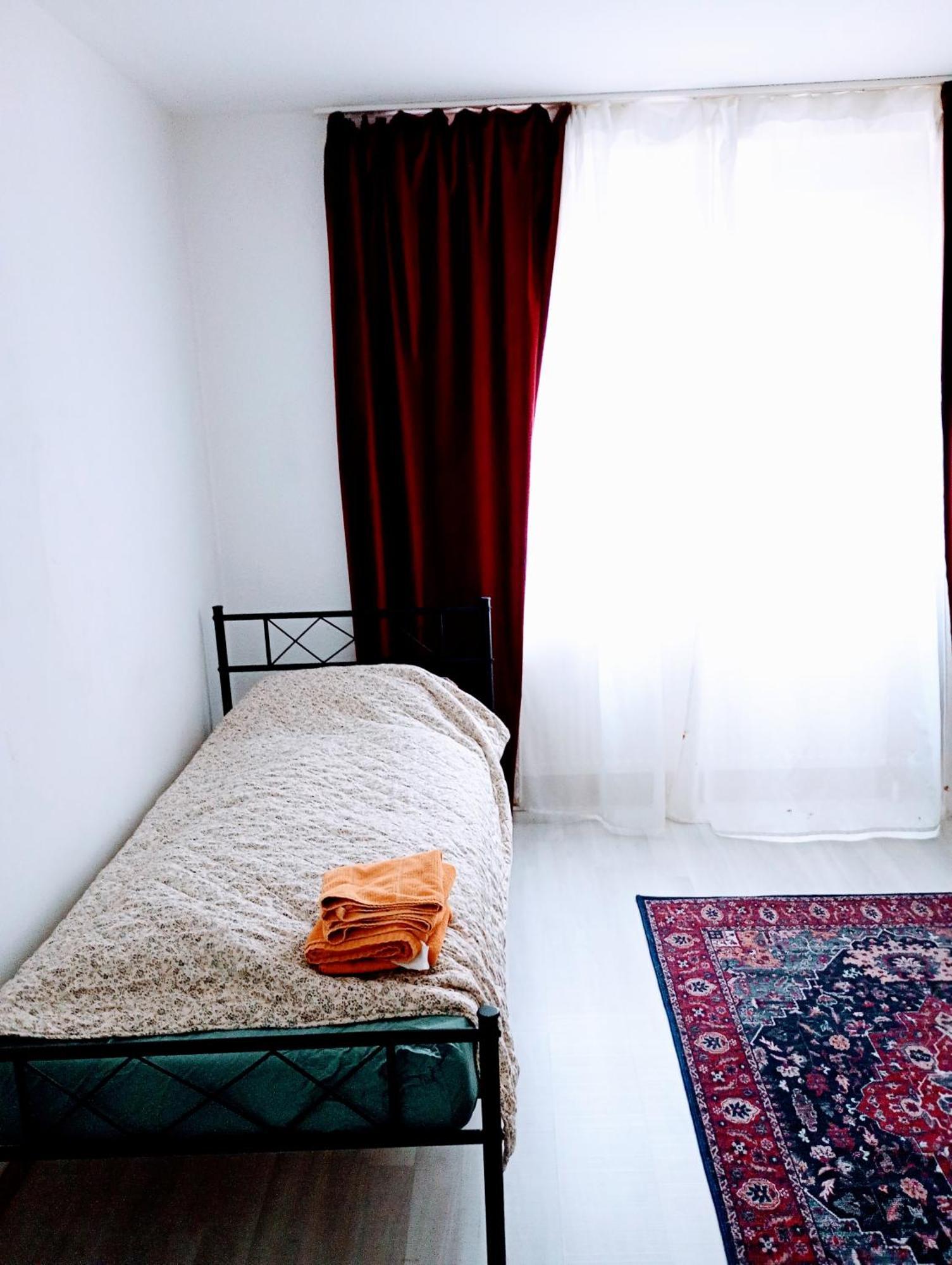 Nice Rooms In Neukoelln Berlin Exterior photo